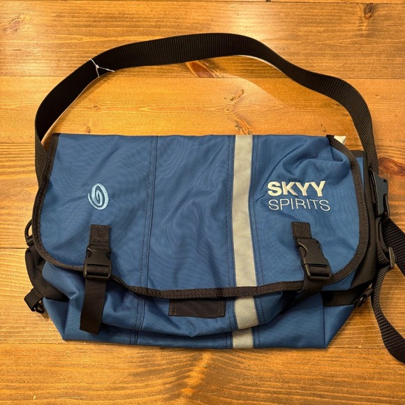 Timbuk2 Classic Messenger Bag Medium Blue Laptop Commuter Travel‎ Skyy Spirits - Picture 1 of 11